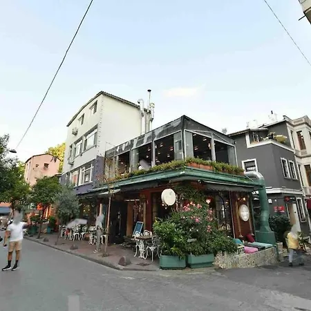 Cosy Flat & Galata & Ac *